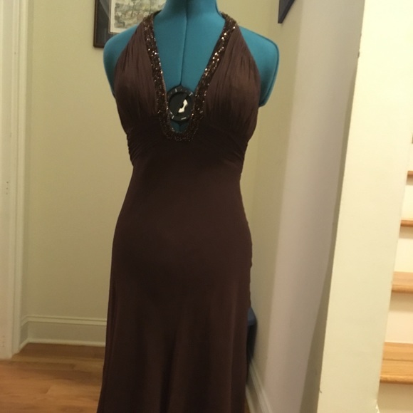 Long brown beaded evening gown - Picture 7 of 8